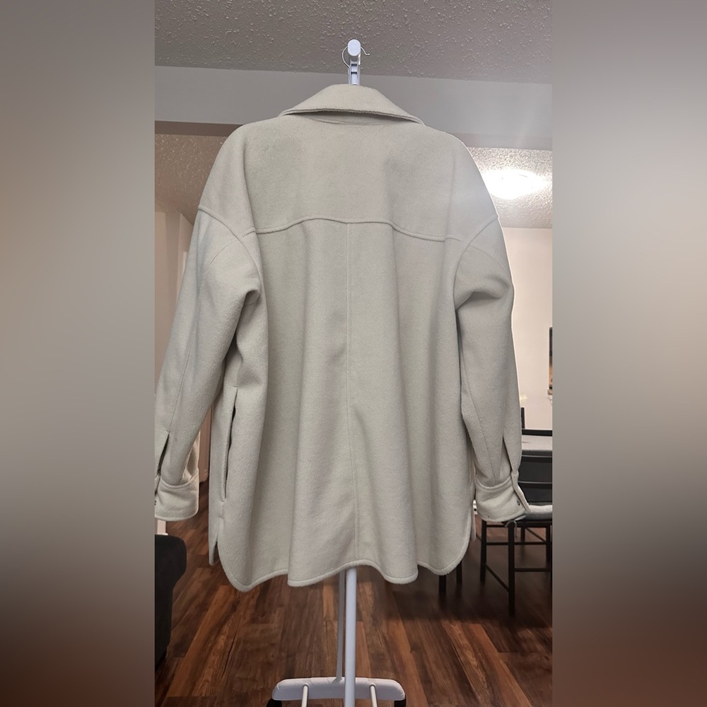 H&M Cream Button-Up Jacket - Picture 2 of 9